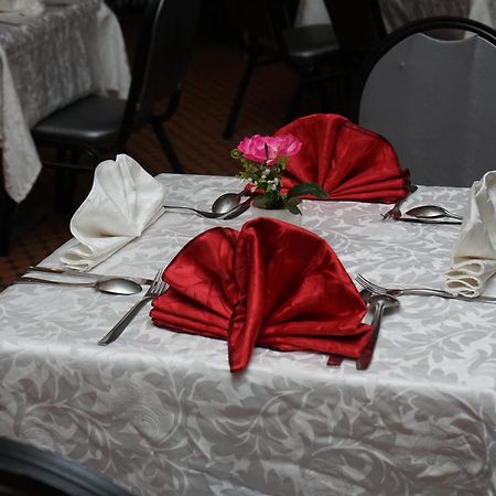 Hotel Nouzha Фес Екстериор снимка