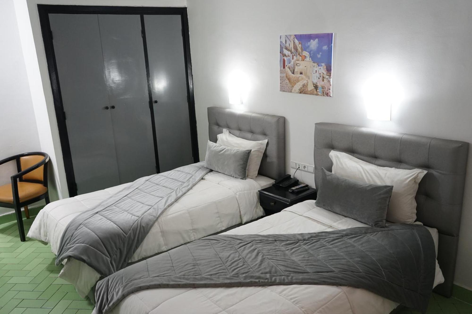 Hotel Nouzha Фес Екстериор снимка