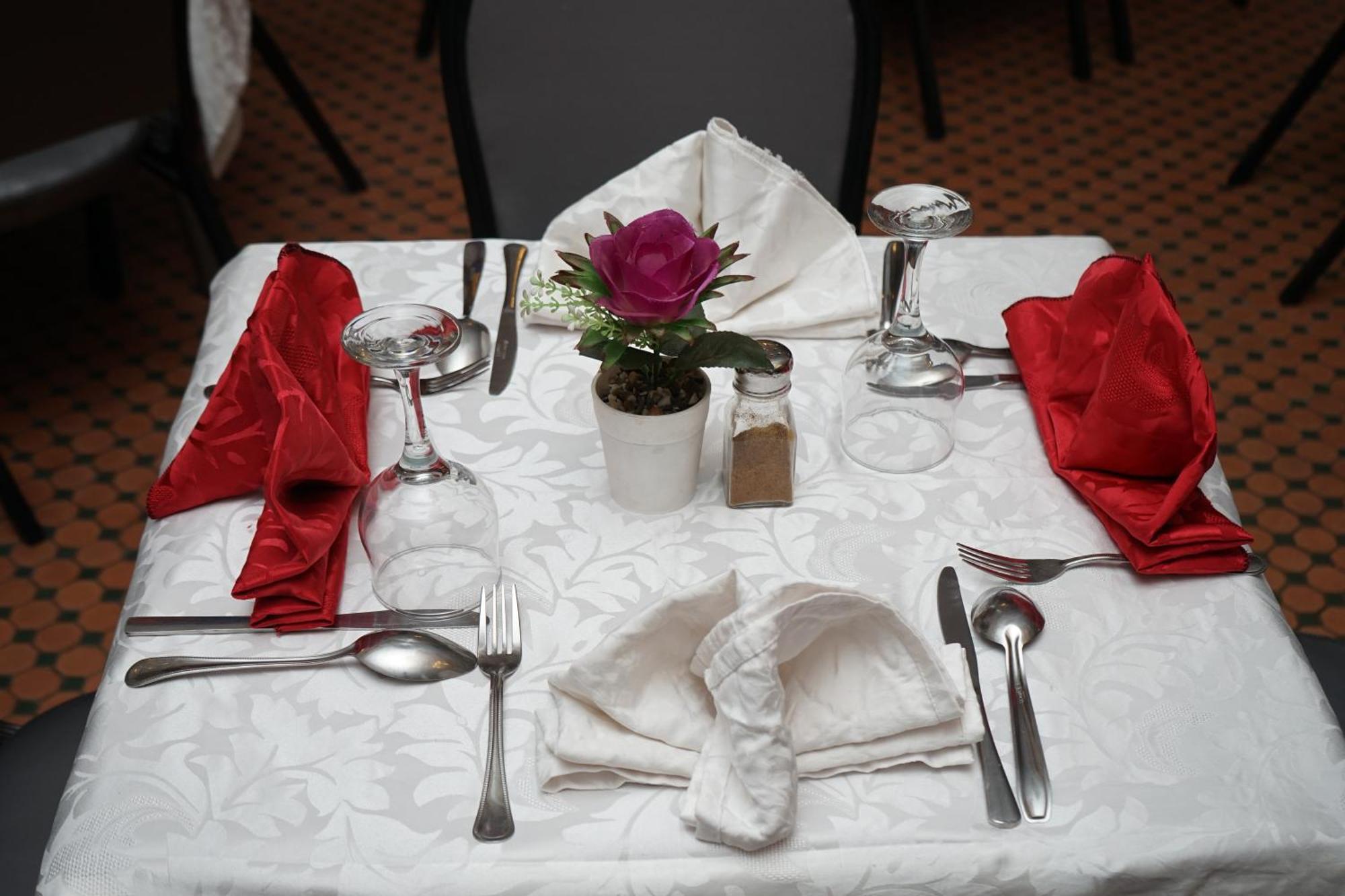 Hotel Nouzha Фес Екстериор снимка