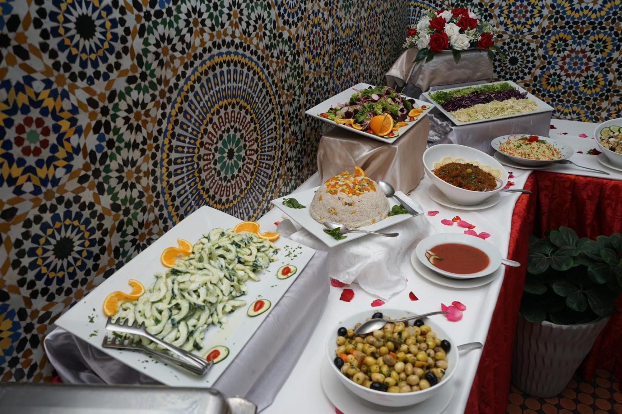 Hotel Nouzha Фес Екстериор снимка
