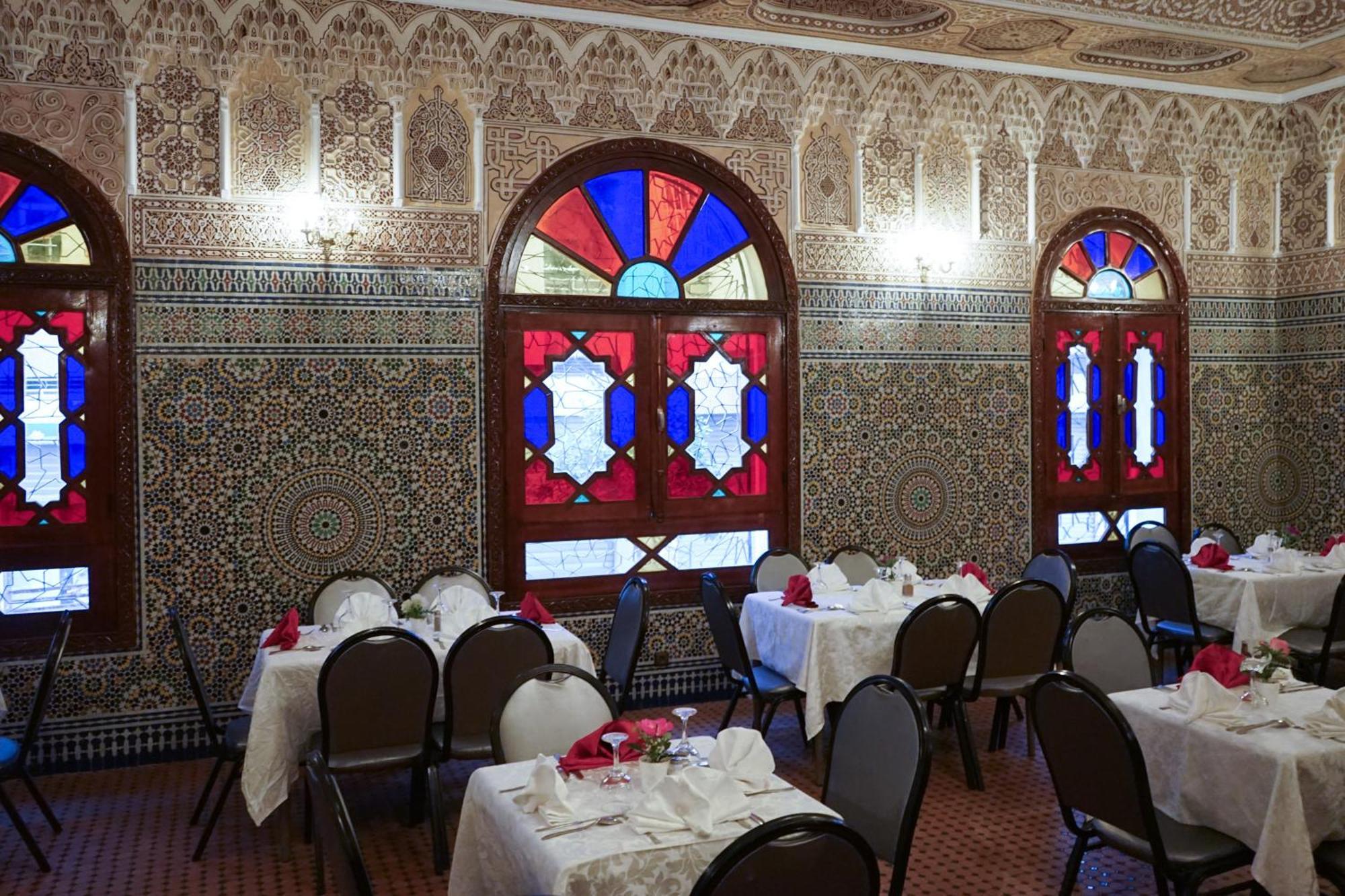 Hotel Nouzha Фес Екстериор снимка