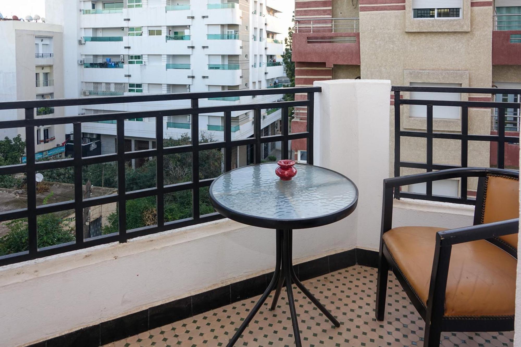 Hotel Nouzha Фес Екстериор снимка