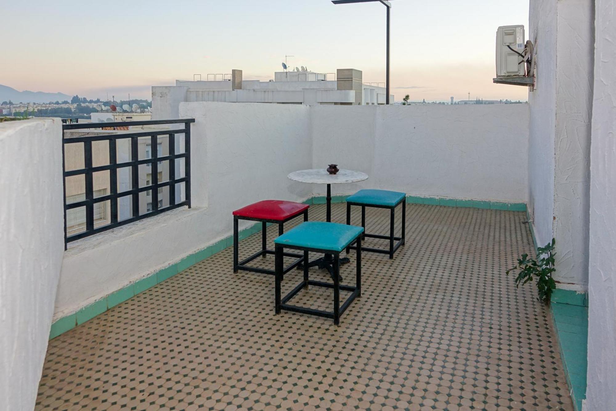 Hotel Nouzha Фес Екстериор снимка